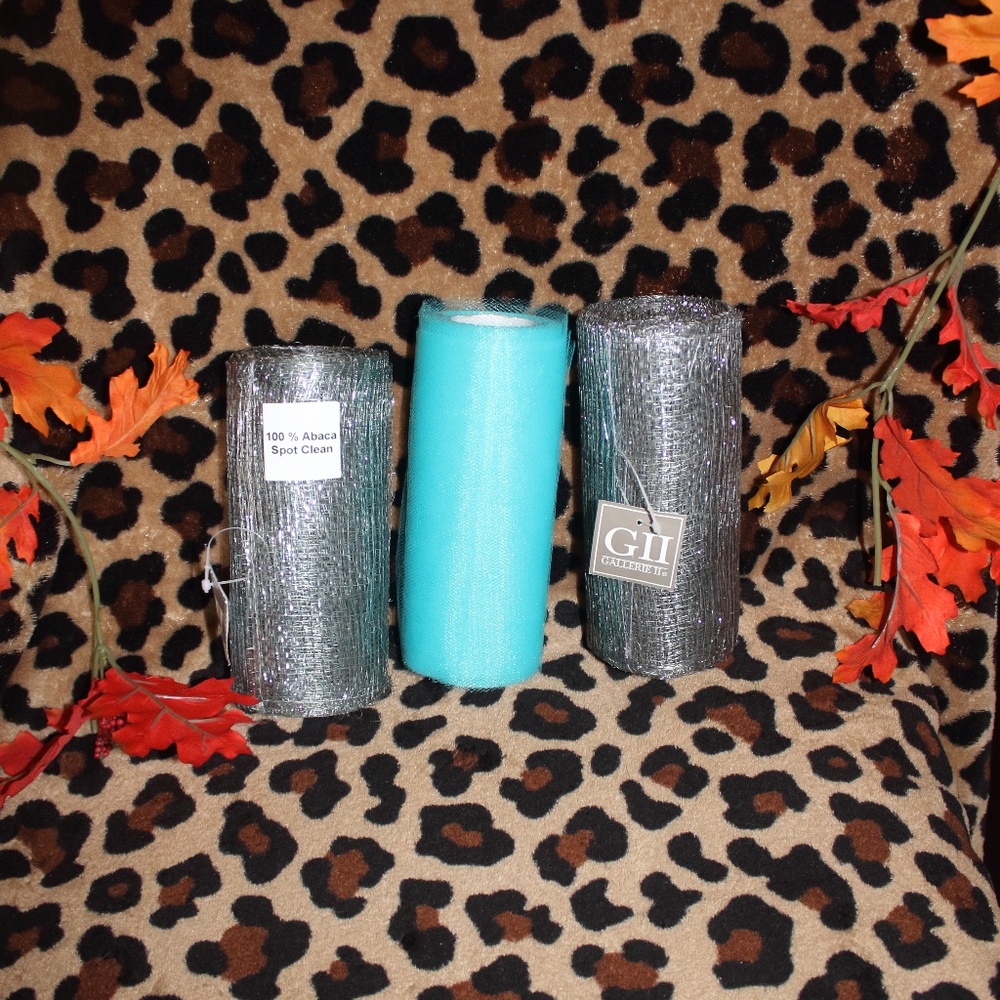 3 ROLLS OF GALLERIE IT PARTY DECOR